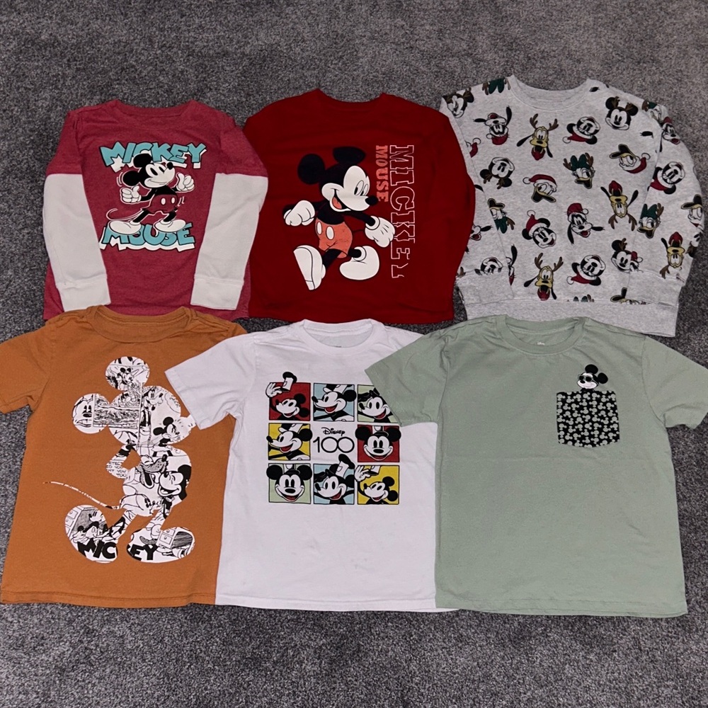Disney Mickey Mouse Boys’ (7/8) Tops